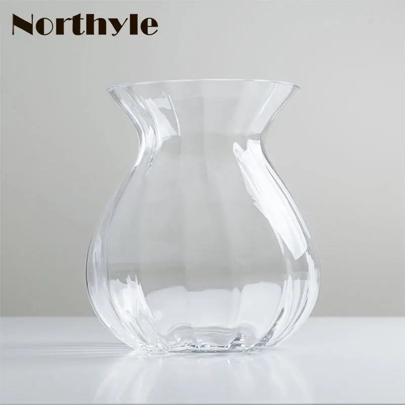 Simple Glass Flower Vase Clear Vase Artificial Tulip Flowers