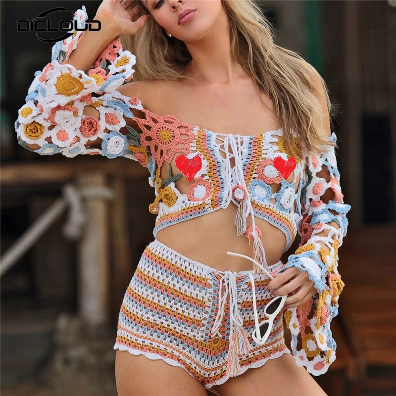 

Boho Style Sexy V Neck Crop Top Women Summer 2019 Handmade Crochet Beach Tops Fashion Elegant Hollow Out Beachwear T Shirt Femme