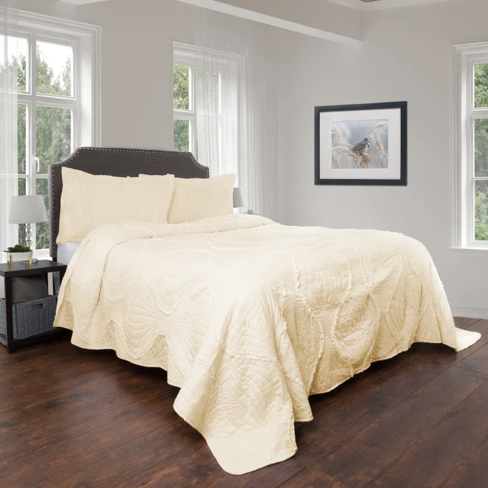 Ivory Twin Size Quilted Bedspread Elegant Ruffle Hypoallergenic 2 Piece