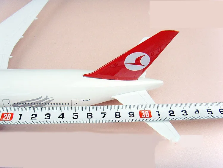 32 ס מ טורקיה מודל מטוסי סימולציה טורקיש איירליינס בואינג 777 מטוס