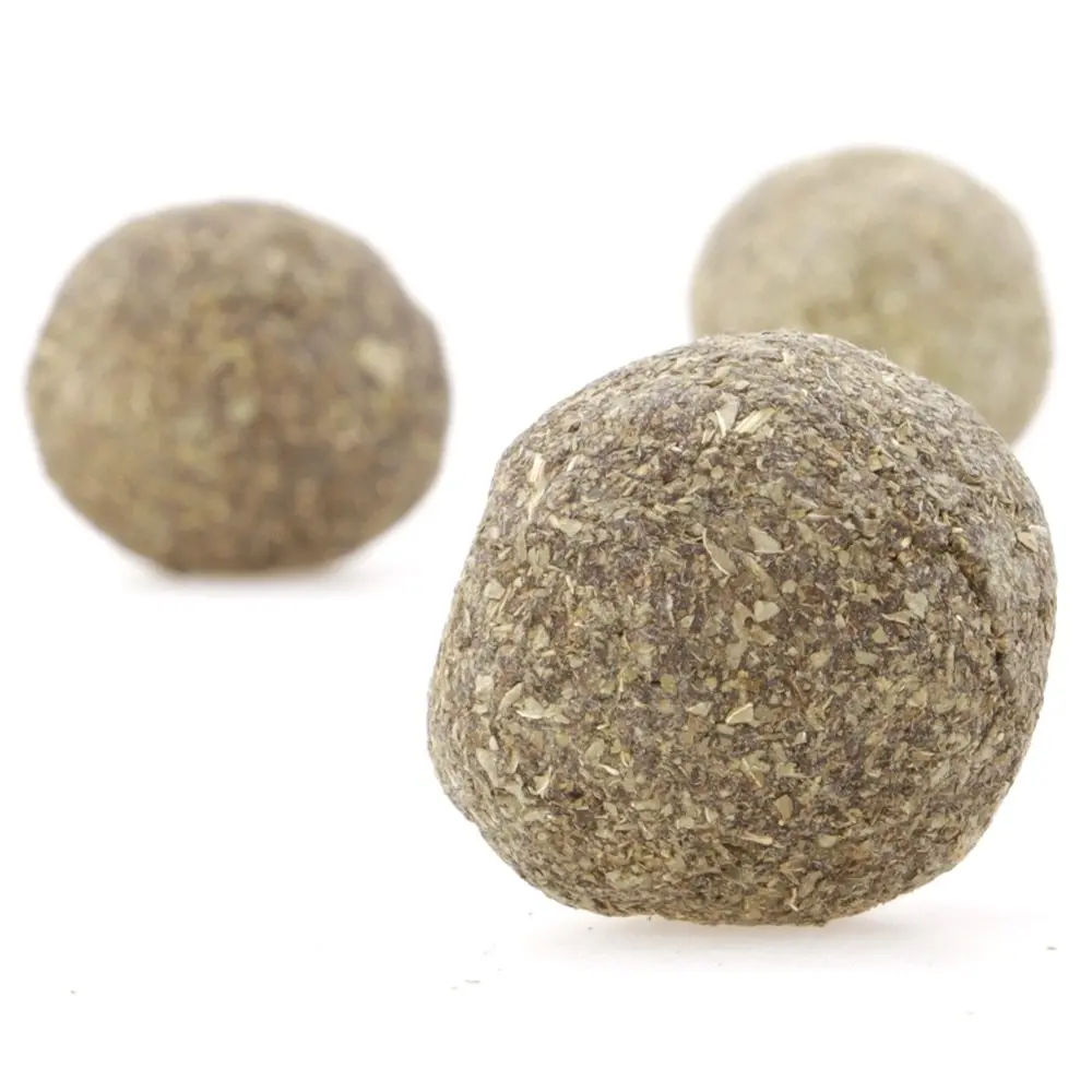 

Cat Toy Natural Catnip Ball 3cm Cat Mint Ball Natural Catnip Teeth Cleaning Playing Chew Toys Pet Supplies