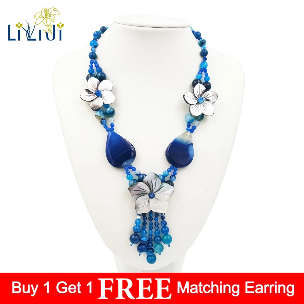 

Lii Ji Dye Blue Band Agate Shell Flowers with Jade Toggle Clasp Necklace Approx 52cm