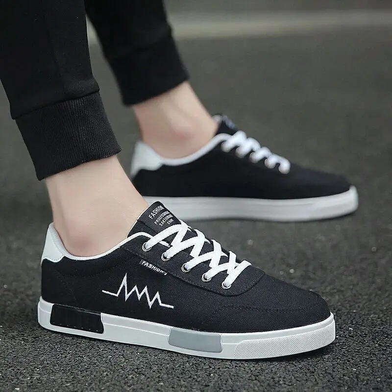 New 2019 Spring Summer Canvas Shoes Men Sneakers Low Top Black Shoes Men's Casual Shoes Male Brand Fashion Sneakers
