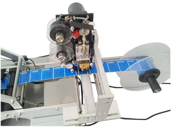Этикетка аппликатор бутылка этикетировочная машина с горячей штамповки код принтера