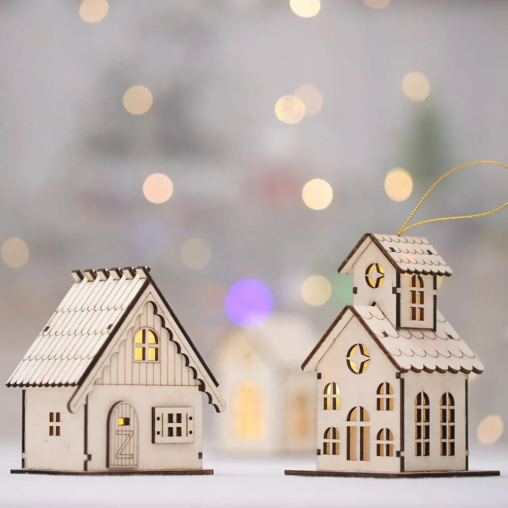 

New Cute Wood House Christmas Decorations LED Luminous Cabins Pendant Christmas Tree Hanging Ornaments Wall Hanging Decor