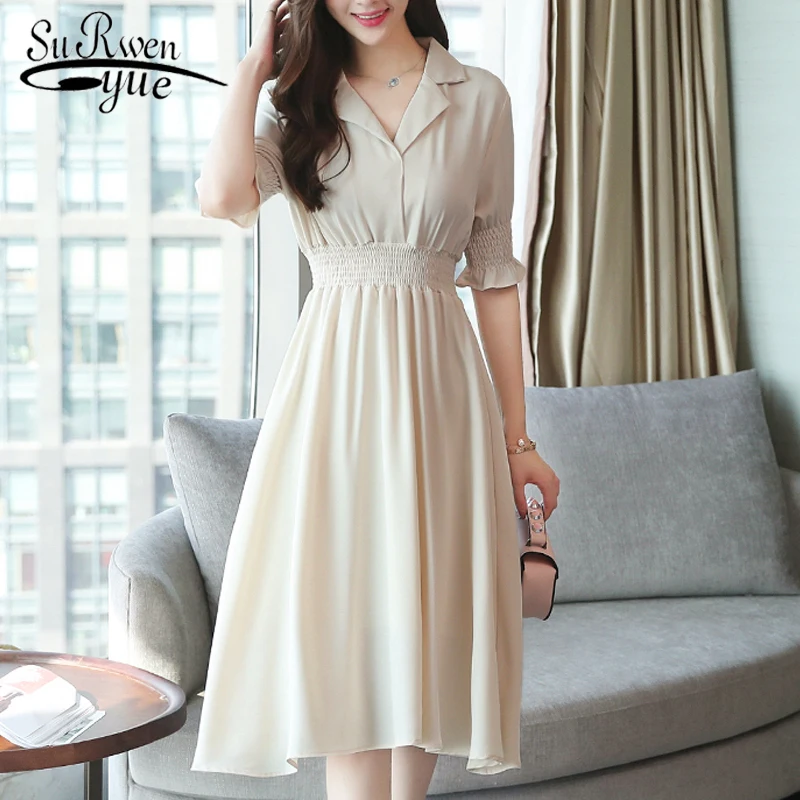 

2019 Spring Women Fashion Long Sleeves Satin Blouse Vintage Femme V Neck Street Shirts Elegant Imitation Silk Blouse 5273 50