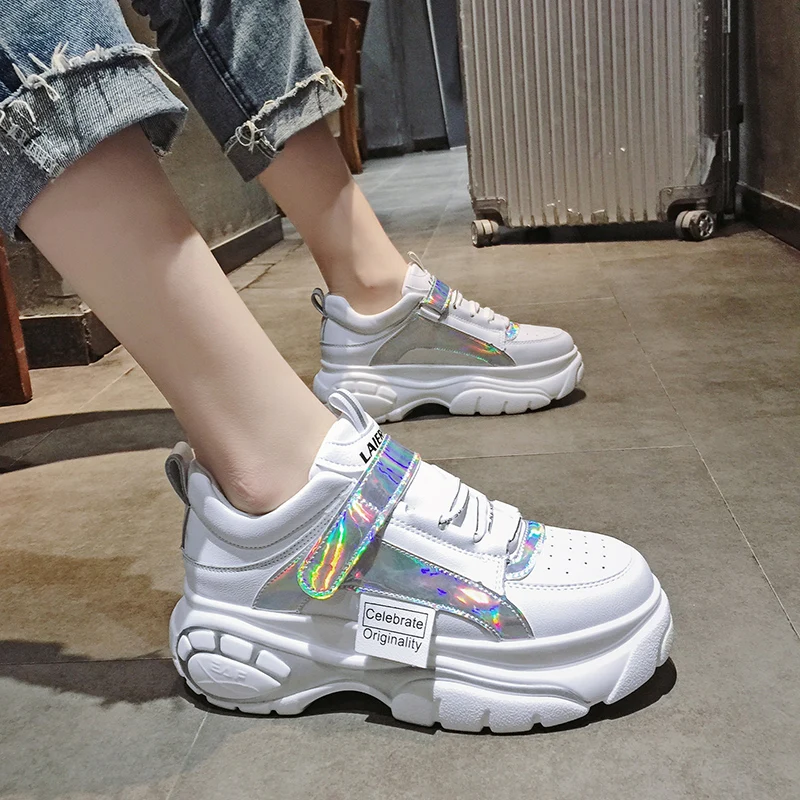 Женские кожаные кроссовки на платформе Белые Повседневные Chaussure Femme весна