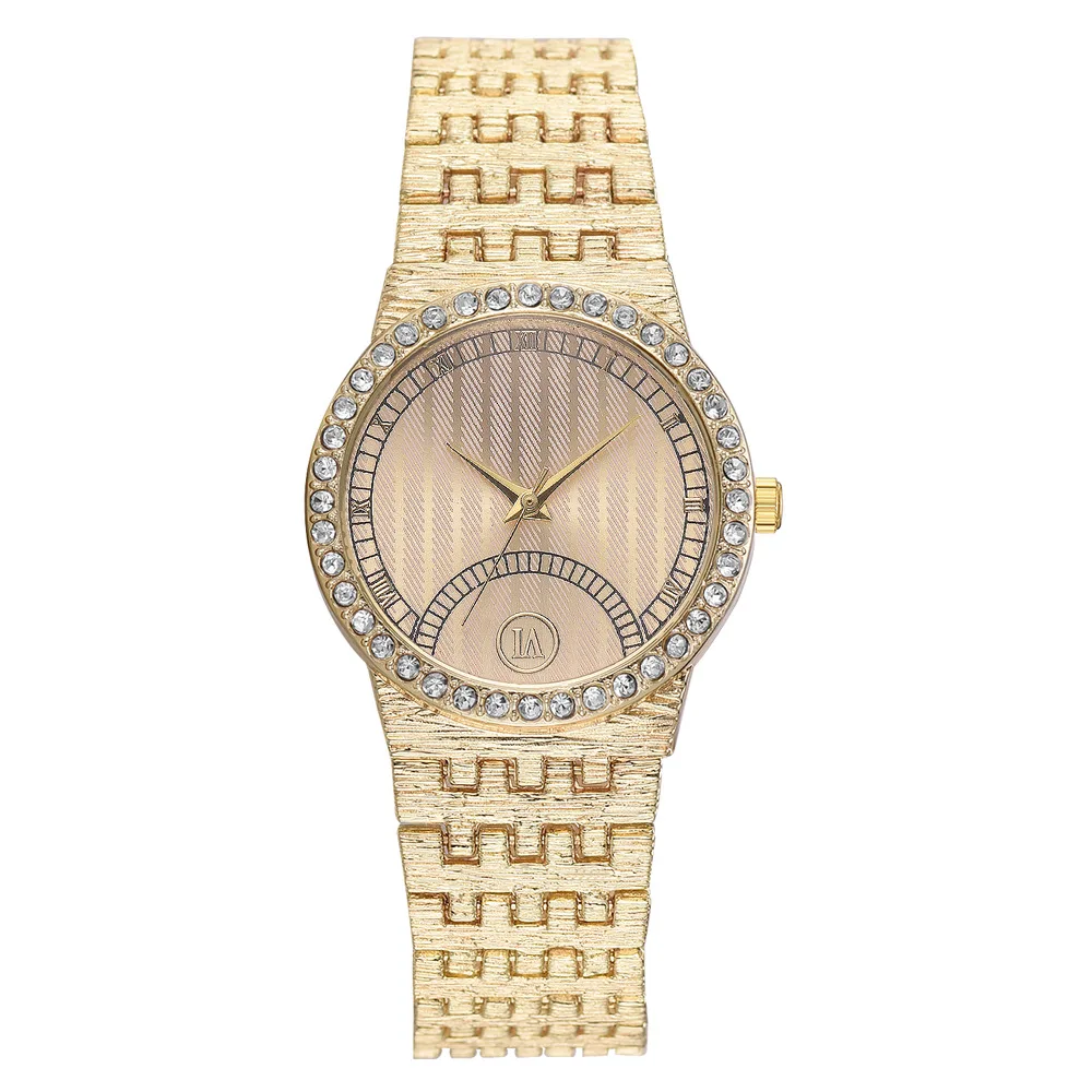 

Steel Belt Watch Mosaic Rhinestone Dial Alloy Quartz Watch Roman Digital Dial Personality Fashion Watch for Women