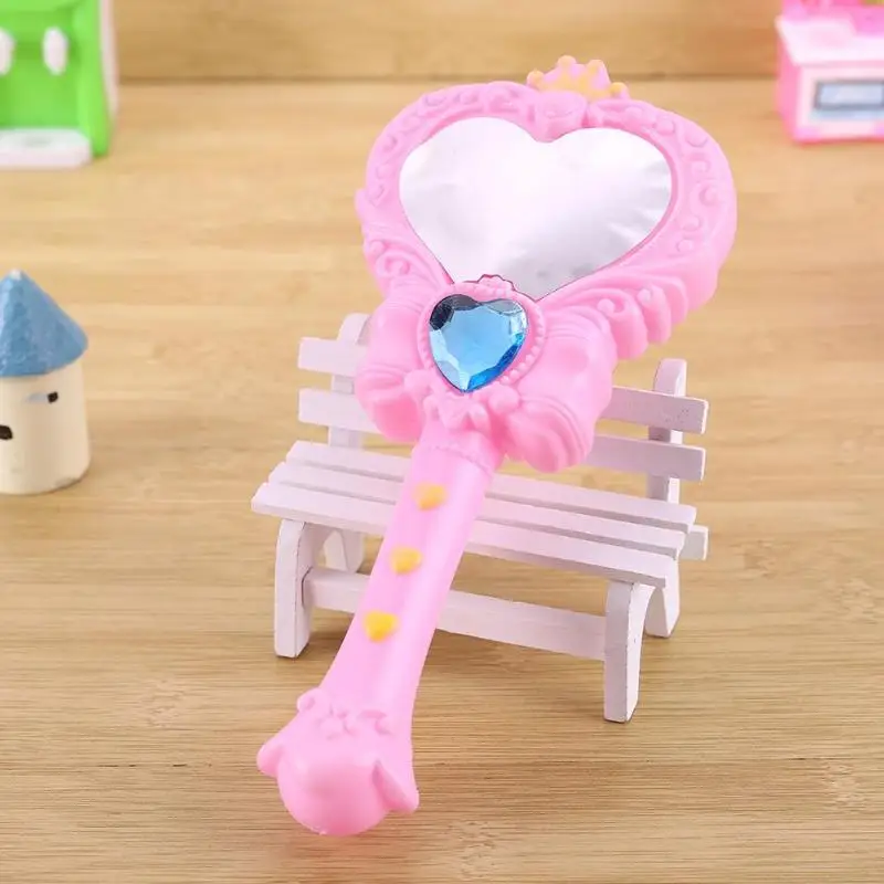 

1pc Doll Toy Accessories Fairy Magic Mirror Plastic Toy Kids Doll Cosmetic Makeup Mirror Playing House Toys Articles