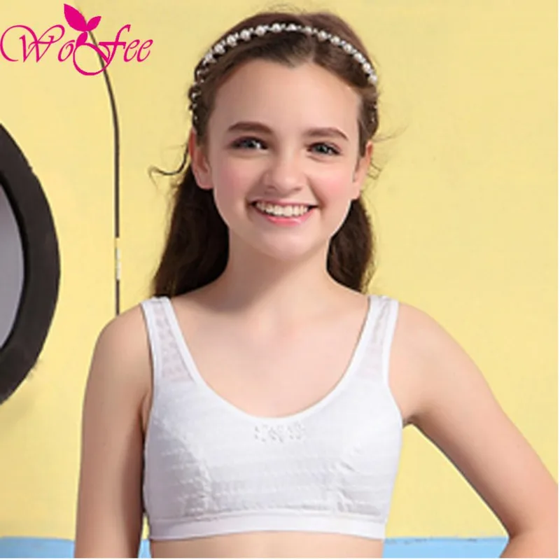 

Tsfit-Land Puberty Growing Young Girls Soft Touch Jacquard Training Bra Without Back Hooks B1041