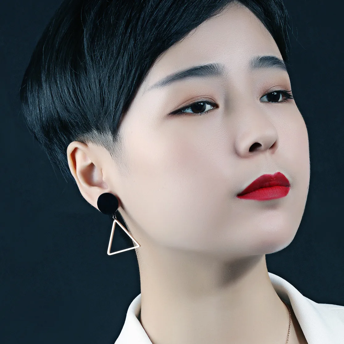 

Circles And Triangles Rose Gold Pink Black Korean Fashion Hoop Red Tassel Earrings Asymmetric Stainless Steel For Women Earings