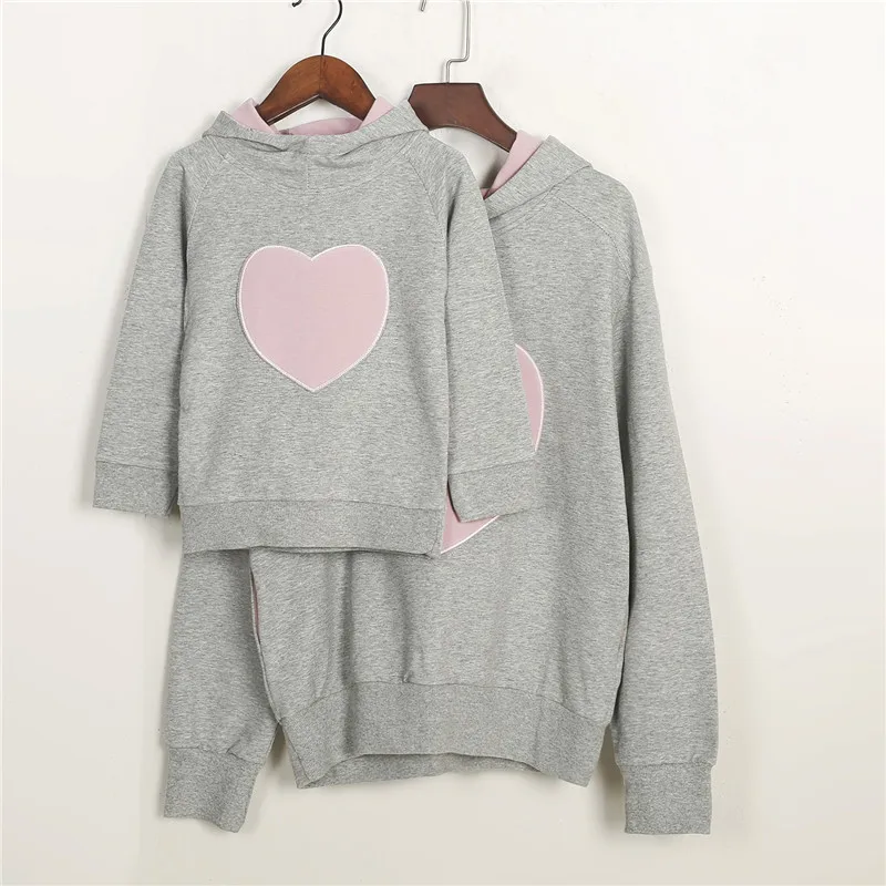 

Family Matching Outfits Mother And Daughter Hearts Hoodies Tops Hooded Sweatshirt Tracksuit Family Clothes