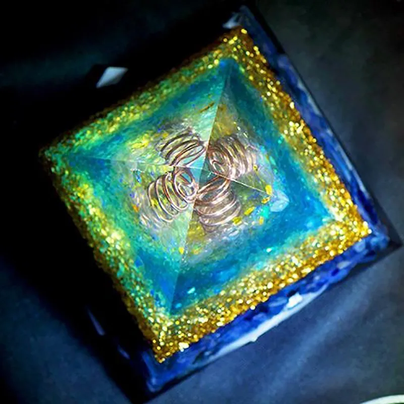 Прозрачная Пирамида AURA Orgonite меняющая магнитное поле жизни камень рейки