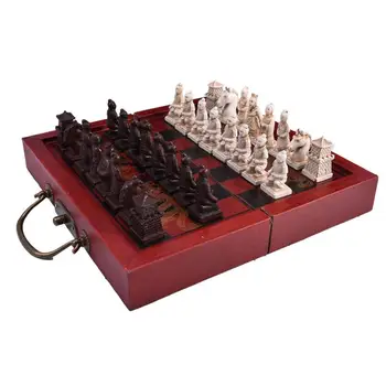 

Retro Small Chess Set Ming and Qing Dynasty Chinese Retro Terracotta Warriors Chess