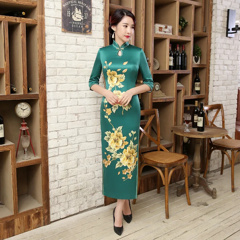 Шэн Коко шелк зеленый длинные Qipao атлас Cheongsam Половина рукава Chipao зеленый низ золотой цветок Длинные китайские платья Шанхай