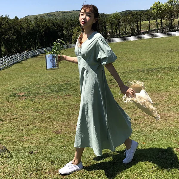 

New Women dress High Waist V-Neck Ghost Horse Is A Small Bubble Less Half Sleeve Dressesige Mint Green 9381