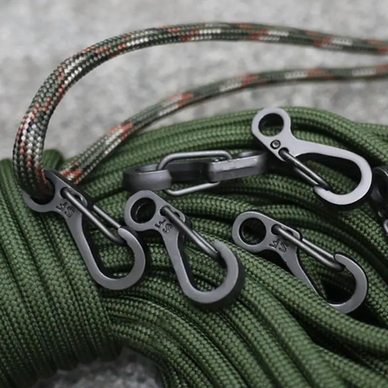 1 قطع البسيطة Carabiners الربيع على ظهره المشابك تسلق اكسسوارات EDC المفاتيح التخييم السنانير Paracord أدوات تكتيكية لحفظ الحياة أدوات 1 قطع البسيطة Carabiners الربيع على ظهره المشابك تسلق اكسسوارات EDC المفاتيح التخييم السنانير Paracord أدوات تكتيكية لحفظ الحياة أدوات