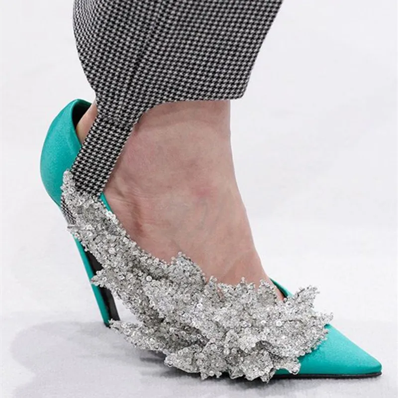 

2019 Sexy Ladies Women Pumps High Heels Crystal Decor Pointed Toe Ladies Stiletto Silk Bling Diamond Party Wedding Shoes Woman