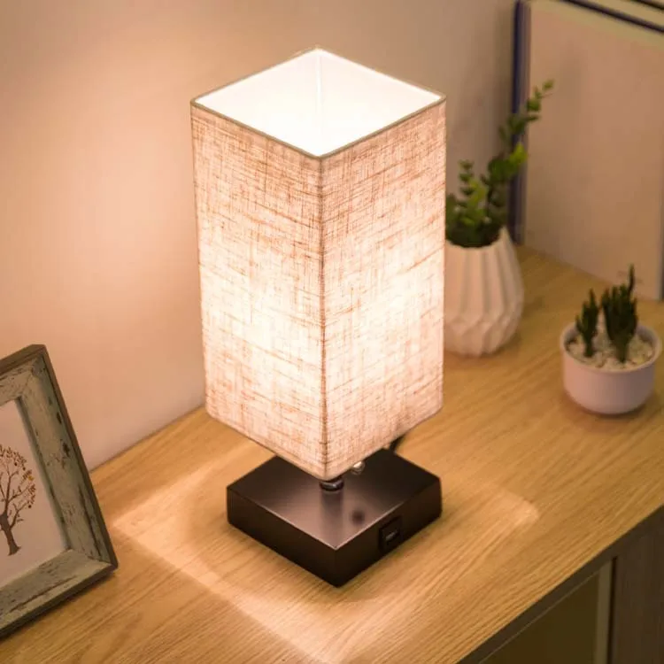 

LED Table Lamp USB Desk Lamp, reading lamp nightlight for bedroom with Unique Shade and Brown Base
