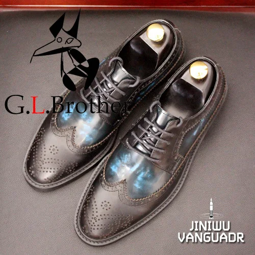 

High Quality Handmade Cowhide Leather Carved Bullock Shoes Men's Formal Luxury Party Dress Brogue Shoes Black Mixed Color Shoes