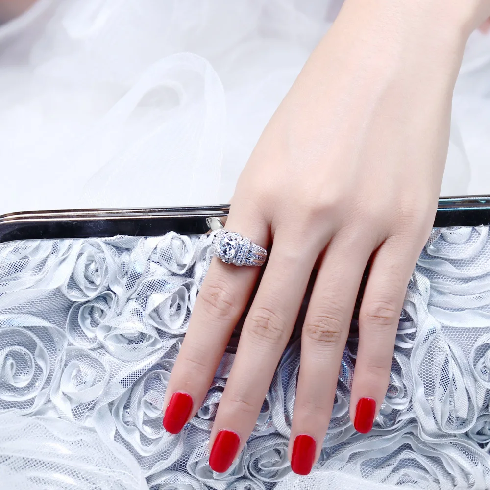 DreamCarnival 1989 Big Square Stone CZ Wedding Party Rings White Cubic Zircon Luxury Design Silver 925 Ring for Women SJ24128