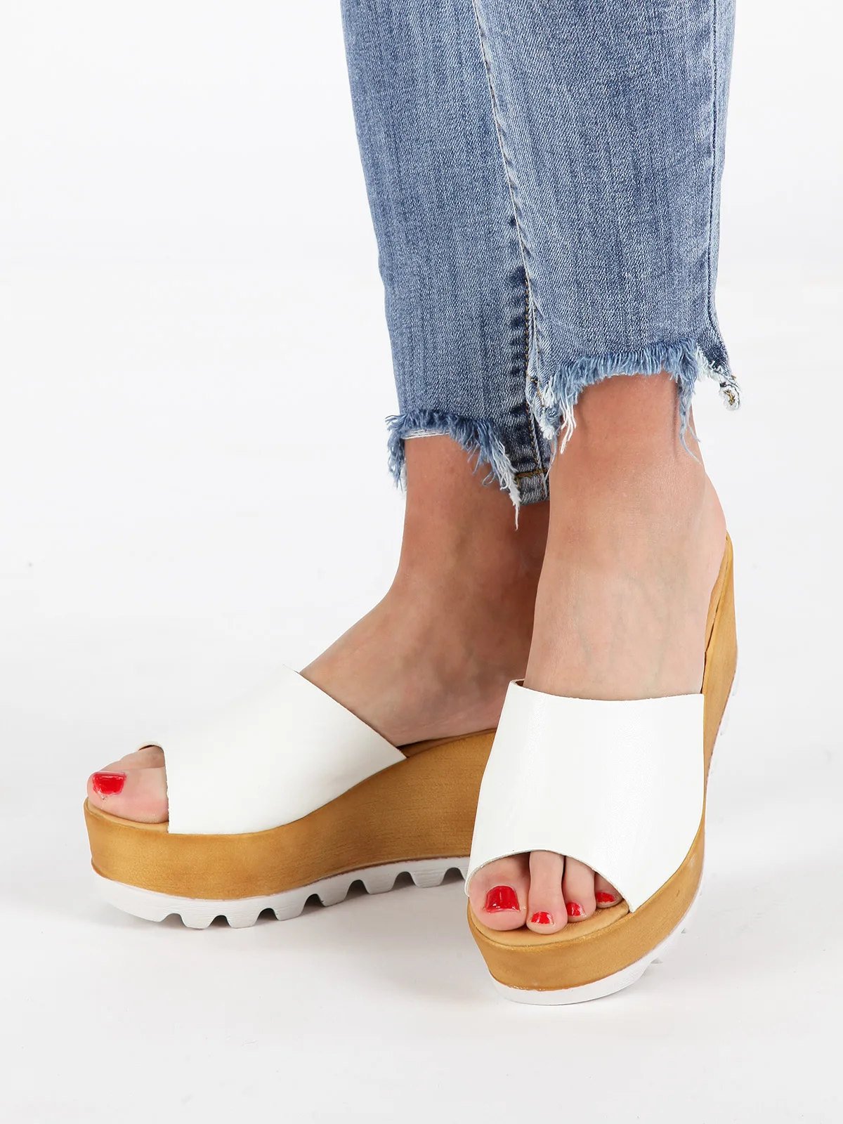 Slippers wedge heel and Platformin Slippers from Shoes on Aliexpress