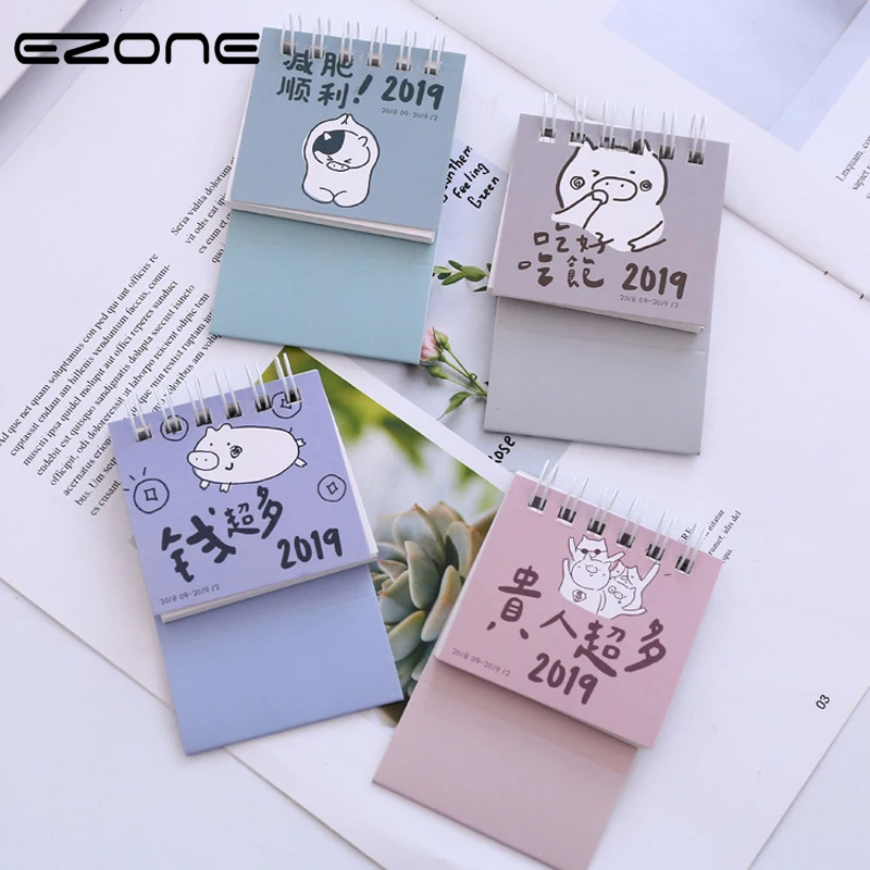 

EZONE 1 PC Table Calendar Cute Cartoon Pig Mini Desk Coil Calendars For Planner Agenda Organizer Schedule School Office Supply