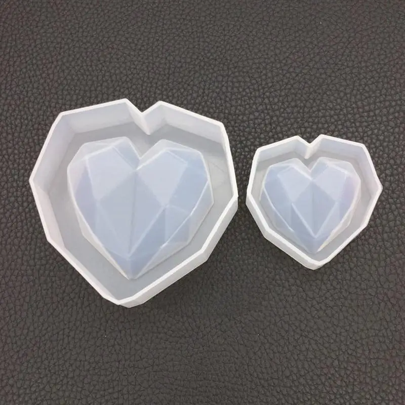 

Mould DIY Crystal Epoxy Geometry Heart-shaped Mold High Mirror Gypsum Aromatherapy Car Decoration Handmade Mould