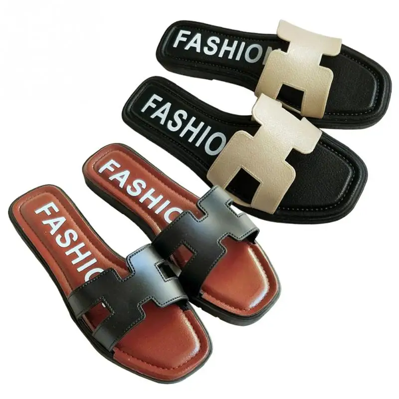 

Fashion Designer Summer Beach Slipper Women Outdoor Indoor Slippers Slides Word Hollow Out Non-slip Mules Sandals Slippers