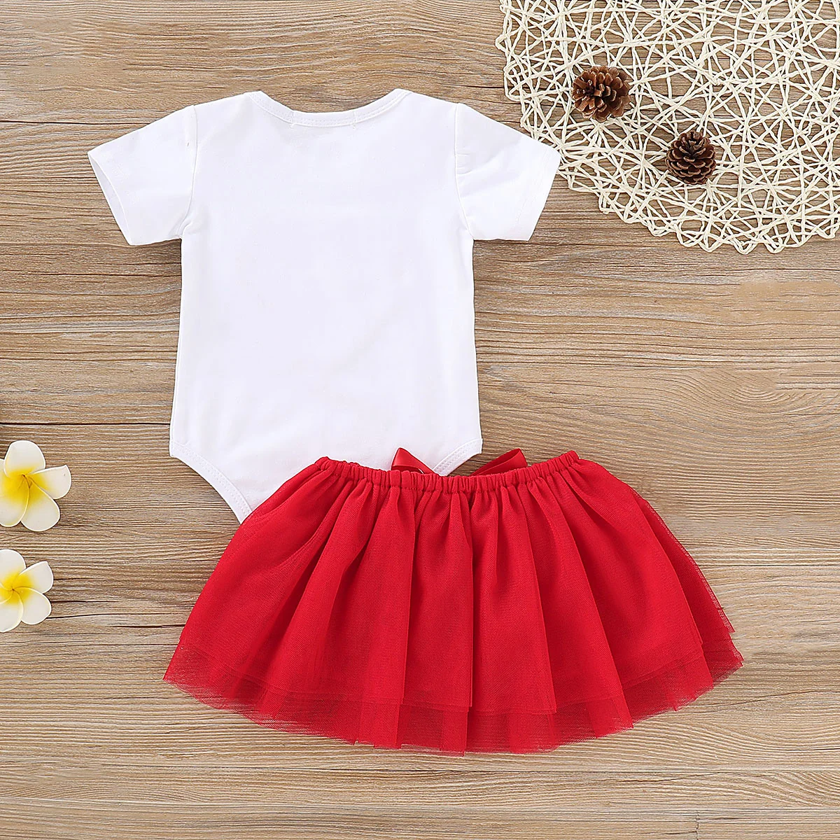 Детский комбинезон с розами и сердечками для маленьких девочек 0-24 месяцев+ юбка-пачка из сетчатой ткани детская одежда детский спортивный костюм для отдыха Одежда для младенцев