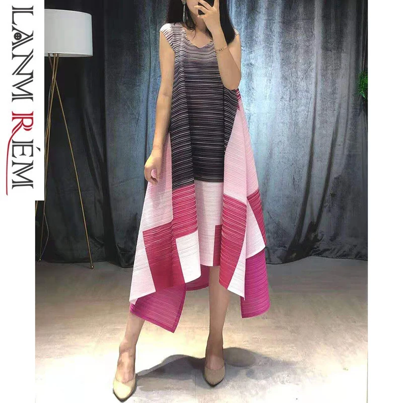 

LANMREM 2019 Summer High Quality Pleated Clothes For Women Sleeveless Contrast Color Patchwork Irregular Niche Dresses YH367