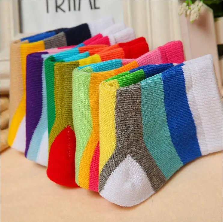 1 пара, хлопковые детские носки для маленьких девочек на весну и осень, теплые детские носки в полоску ярких цветов радуги для мальчиков, рождественский подарок