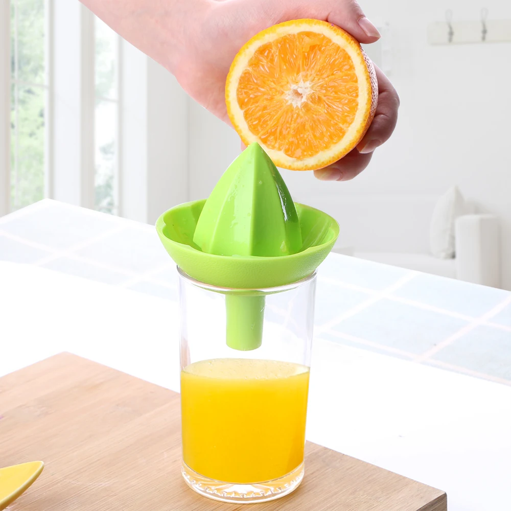 

Mini Fruit Juice Cup Squeezer With Funnel Cooking Tool Household Manual Juicer 2 In 1 Orange Lemon Juice Squeeze Tool