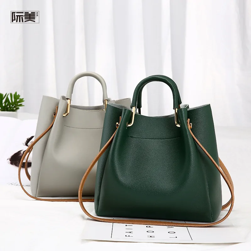 

2019 New Fashion PU Leather Woman Bag Bucket Package The Tide Concise Joker lady Messenger Handbag Single Shoulder Bag