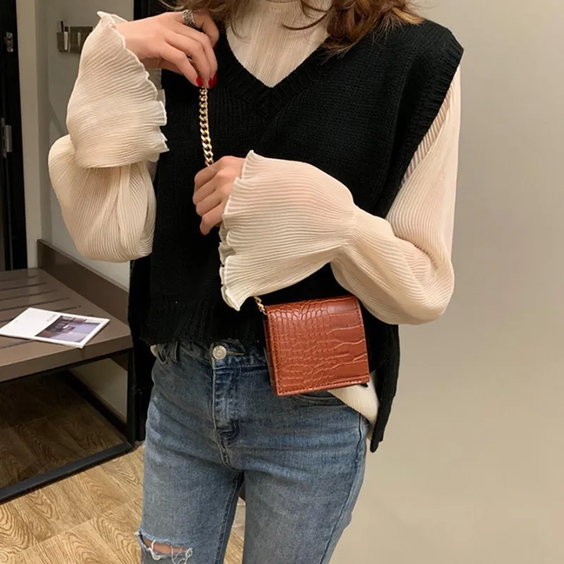 

[Super Seabob] 2019 New Stylish Brown Color Single Chain PU Leather Alligator Pattern Spliced Women Flap Messenger Bag NA607