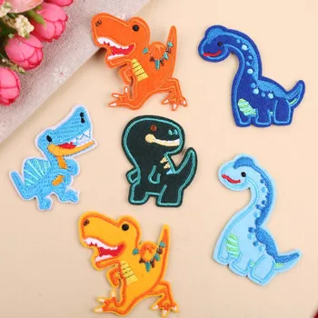 

PGY 1PCS Cartoon cute Embroidered Patches for Clothing Diy Jurassic Park Appliques Dinosaur Animal Stickers Iron On Parches