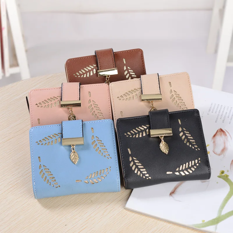

Short Wallet Ladies Zipper Buckle Korean Version Of The Hollow Leaves Small Wallet Wallet Card Package