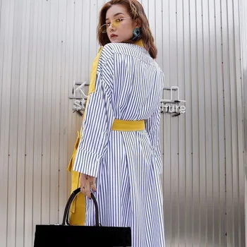 

[EWQ] 2020 New Fashion Stripe Patchwork Sashes Windbreaker Long Section Turn-down Collar Personality Clothes Coat BD226