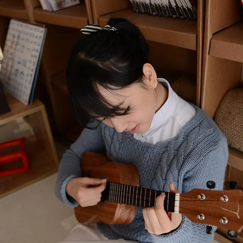 

Professional Ukelele 23/26 Inch 4-String Soprano Guitar Instrument Mahogany Small Guitar Ukulele Whit Bag