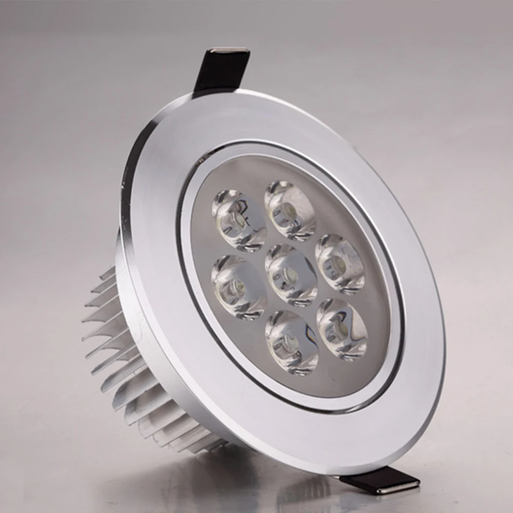 5. 5. Led фара 7 дюймов 140 ватт. 5. 5.