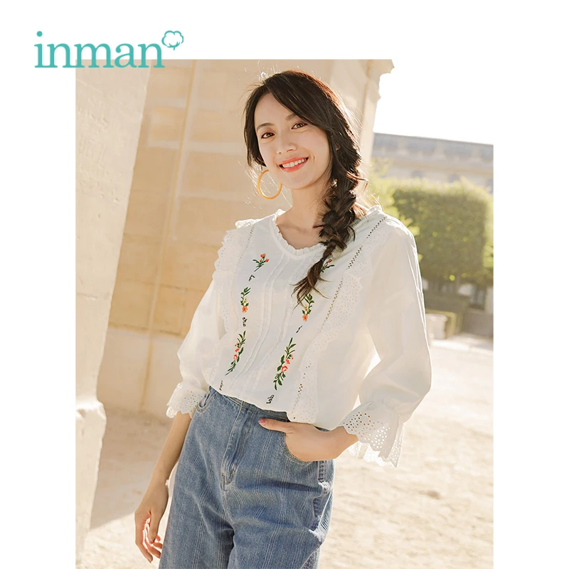

INMAN 2019 Spring New Arrival V-neck Slim Literary Embroidery Retro Casual Loose Bell Sleeves Women Shirt