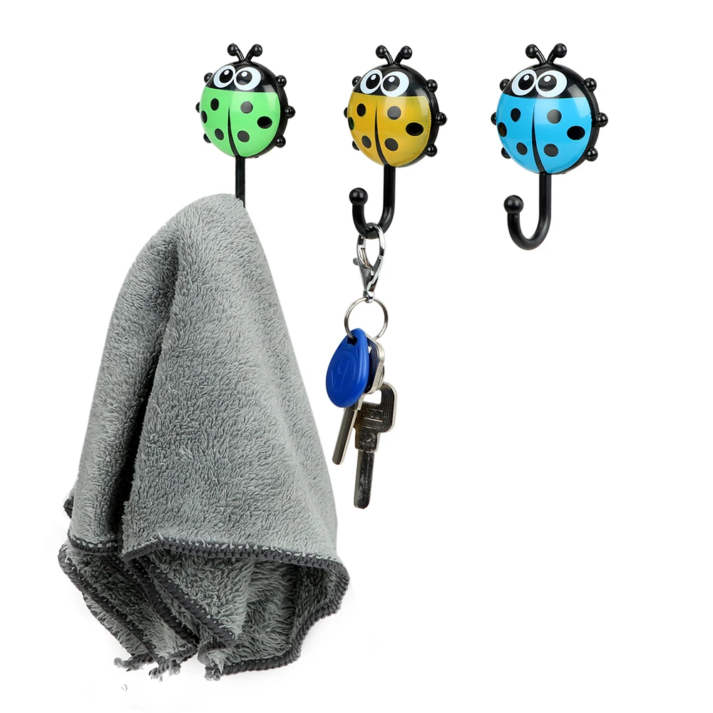 

2PCS Sucker Nail Hook Suction Cup Non-slip Kitchen Wall Decor Cookware Hook Ladybug Bee Type Kitchen Accessories Random Color