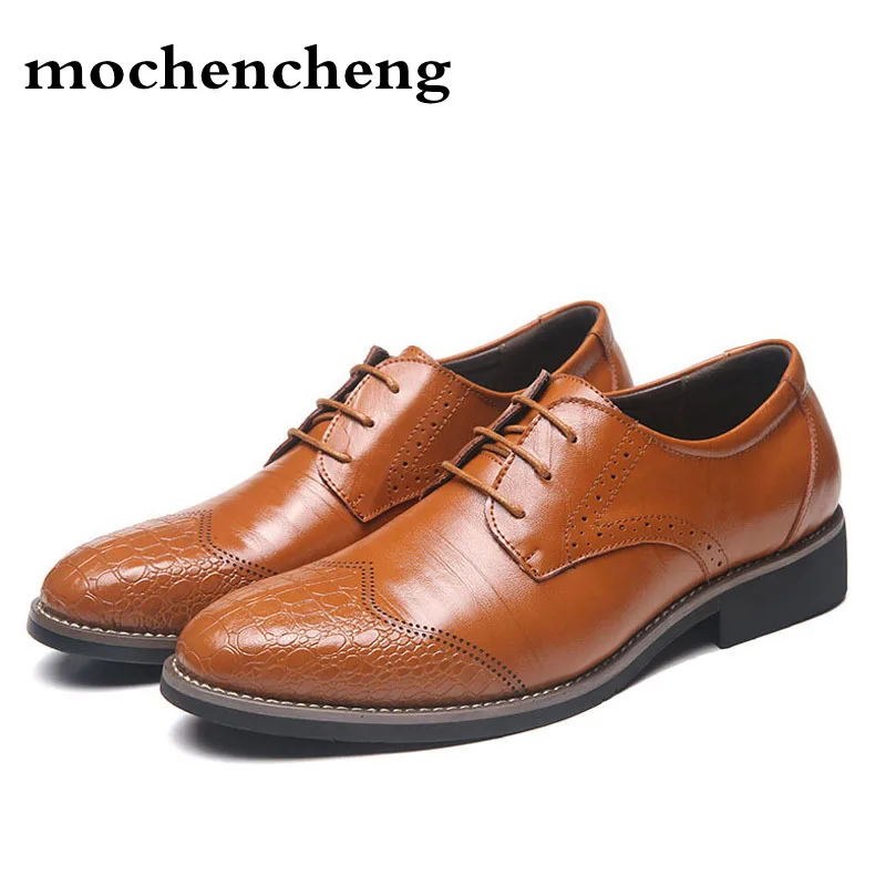 

Men Shoes Designer Formal 2018 Brand Men Dress Shoes Point Toe Genuine Leather Lace Up Big Size Brogue Mens Wedding Shoes Party
