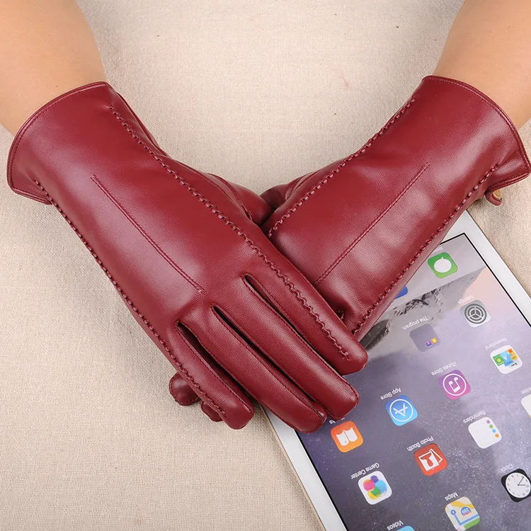 

High Quality Leather Female Fashion Winter Plus Coral Velvet Warm Black Glove Women Driving Touch Phone Screen Glove Mittens