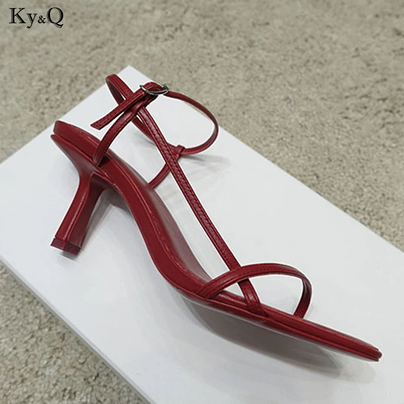 

Summer New 2019 Fashion Fine With Women's Leather Trend Straps Comfortable Non-slip Buckle With Of Wild Casual Sandals 3-5cm