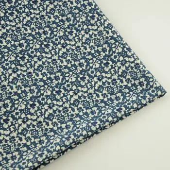 

Lovely Flowers Design Printed Cotton Blue Fabric for Clothing Cloth Fat Quarter Sewing Telas Tecido Tissue Beginner Practice CM