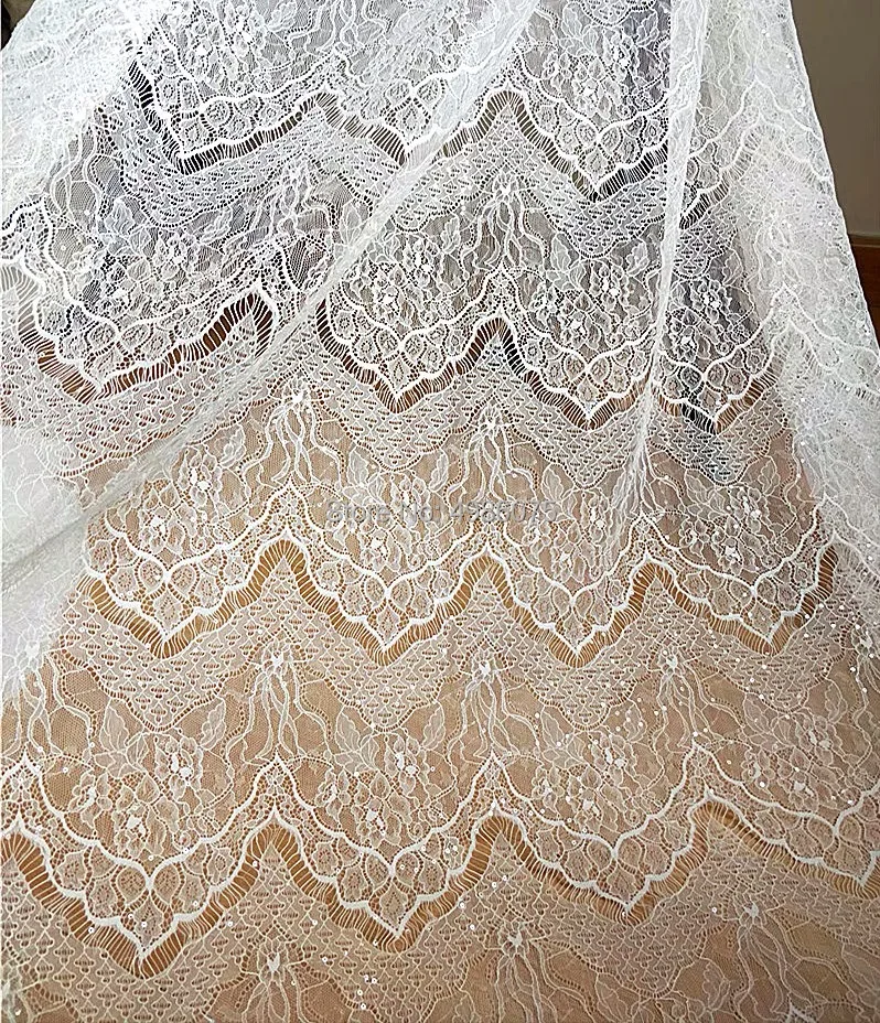 Кружевная ткань chantilly цвет слоновой кости с блестками кружевная для невесты