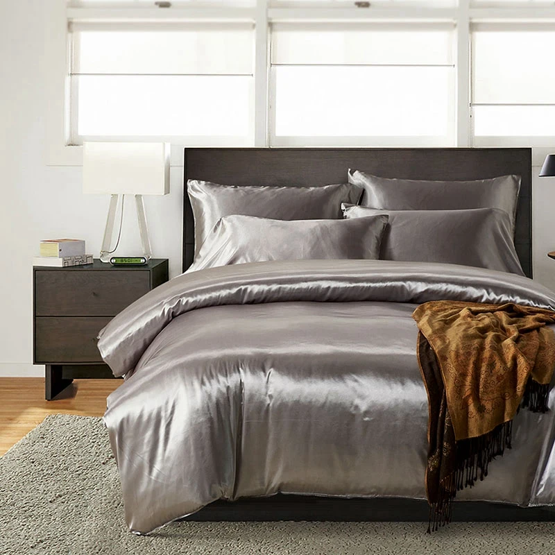 

3Pcs Nordic Style Silk Bedding Set Queen Size Satin Grey Duvet Cover Solid Color Set Simple Beautiful Bedclothes