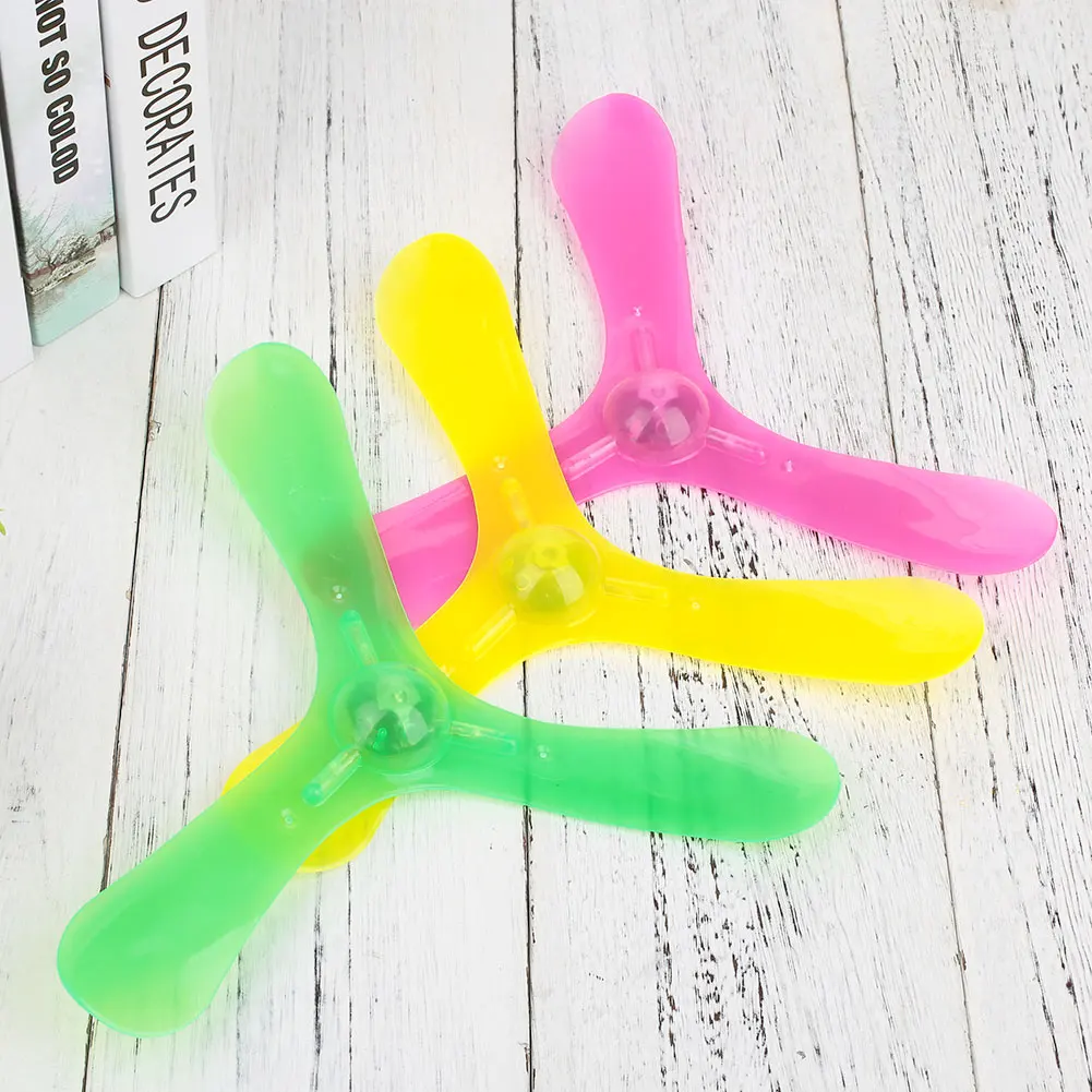 Дартс игрушки назад Дартс пластиковые светодиодные упражнения коллекция развлечения крутая игра на открытом воздухе Детские хобби спорт подарок Бумеранг