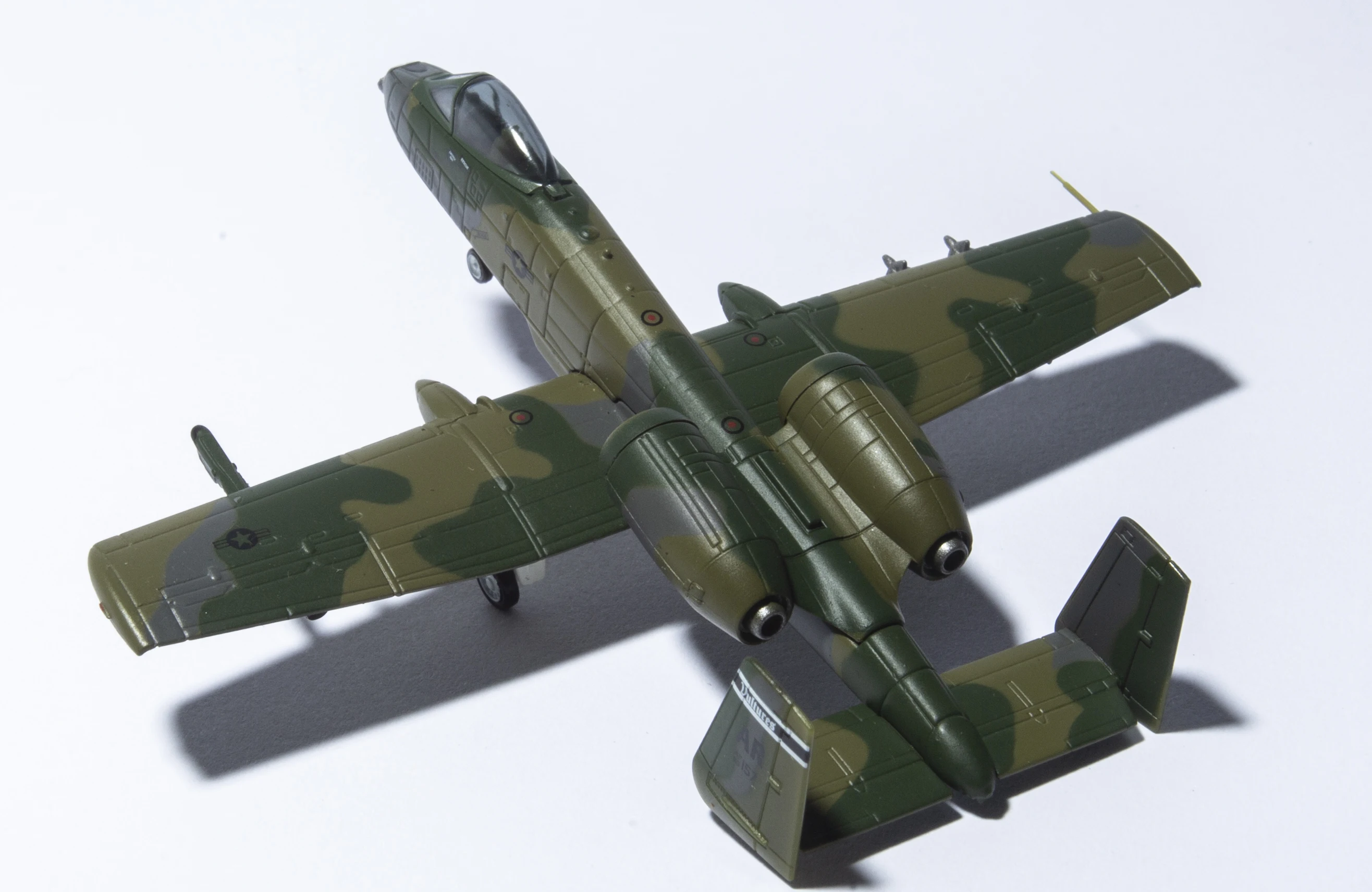 

Toy Model Aircraft Simulation Alloy Model TFS Camouflage Fighter 1/200 Scale Model Collection Hobby Free Shipping